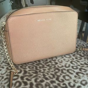Michael Kors shoulder bag with gold chain strap